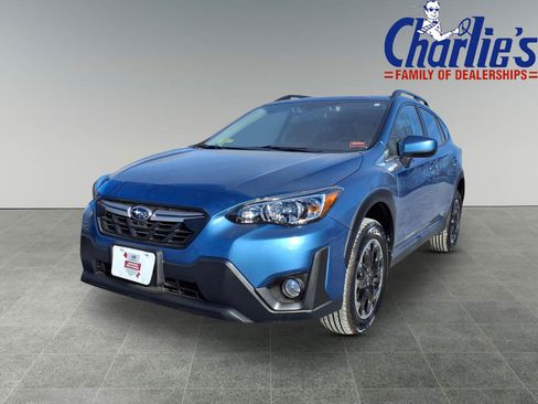 Certified 2021 Subaru Crosstrek 2.0i Premium w/ Moonroof Package image 1