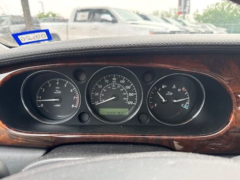 Used 2004 Jaguar XJ8 RWD image 21