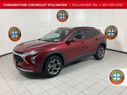 Used 2025 Chevrolet Trax LT w/ LT Convenience Package