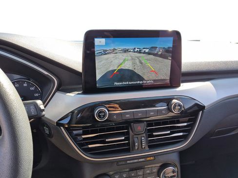 Used 2022 Ford Escape SE FWD image 23