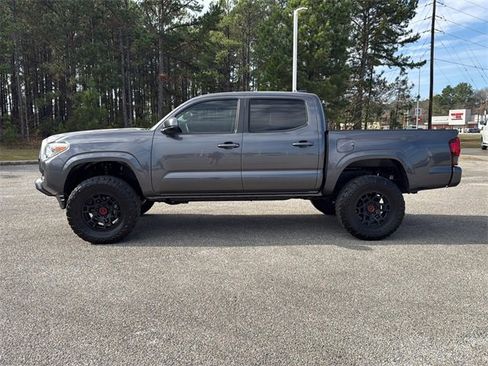 Used 2023 Toyota Tacoma SR image 2