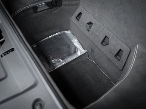 Used 2010 Audi R8 V10 image 11