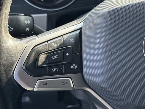 Used 2021 Volkswagen Atlas SE image 28