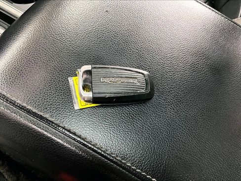 Used 2018 Ford F150 Raptor w/ Equipment Group 802A Luxury image 13