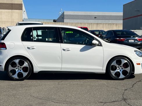 Used 2012 Volkswagen GTI 4-Door image 6
