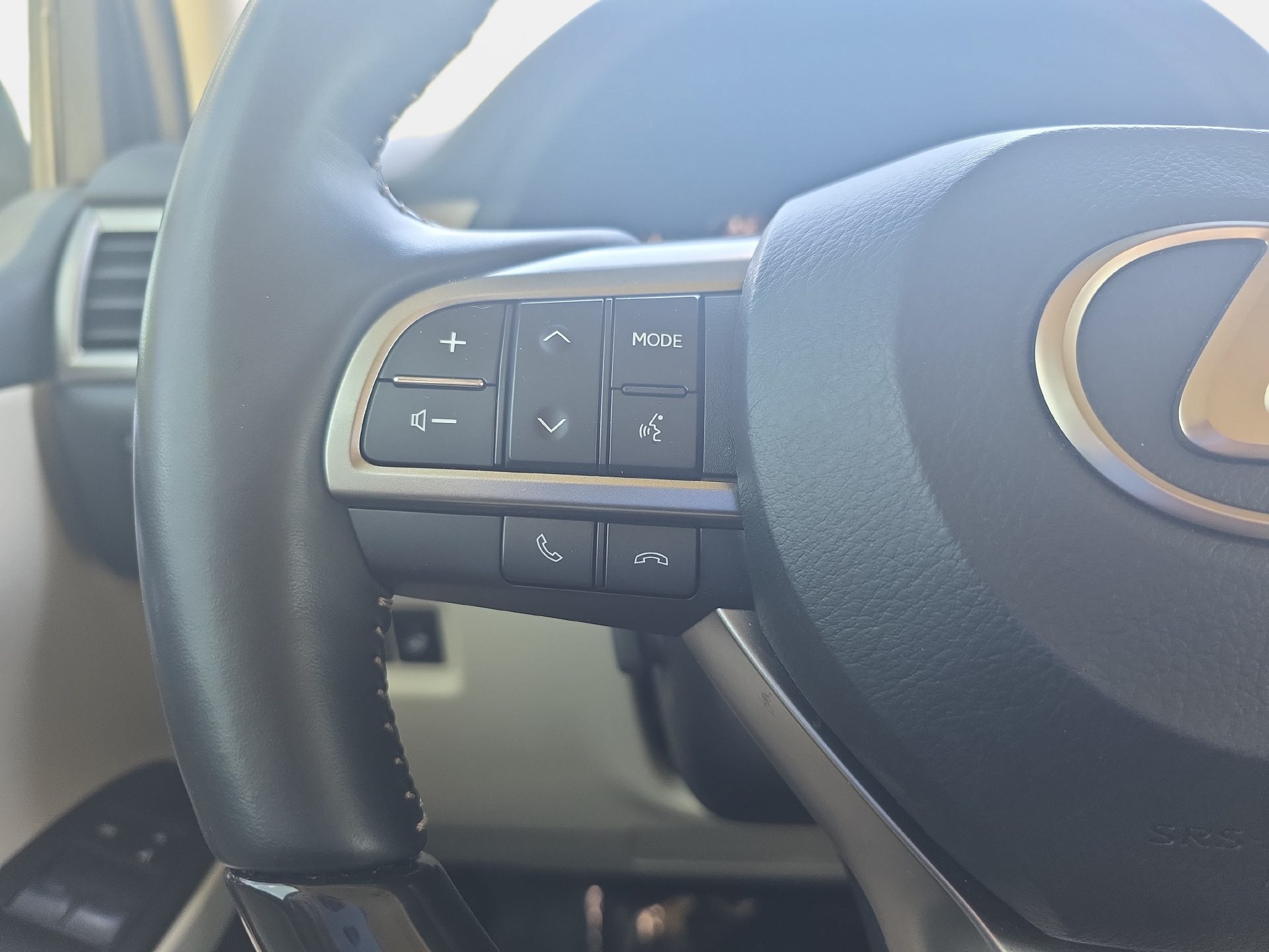 Used 2023 Lexus GX 460 Premium w/ Premium Package AWD/4WD image 16