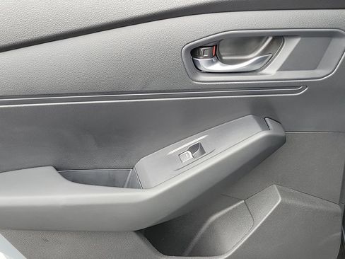 Certified 2025 Honda Accord SE image 14