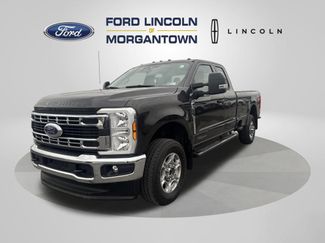 Used 2025 Ford F350 XLT video 2