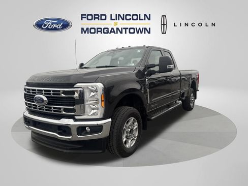 Used 2025 Ford F350 XLT image 2