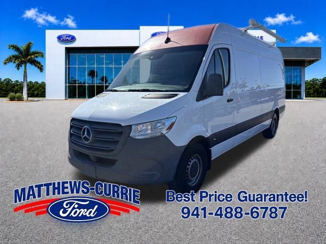 Used 2022 Mercedes-Benz Sprinter 2500 image 7