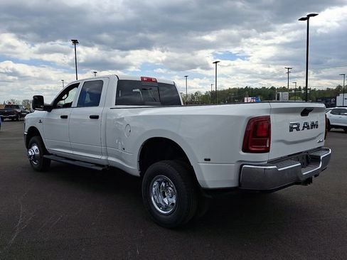New 2026 RAM 3500 Tradesman image 5
