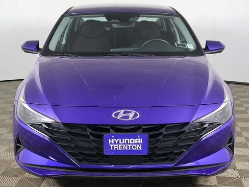 Used 2023 Hyundai Elantra SEL w/ Convenience Package FWD image 11