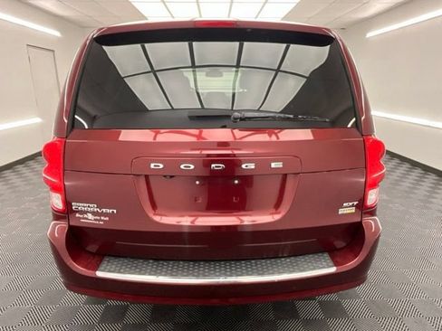 Used 2019 Dodge Grand Caravan SXT FWD image 21