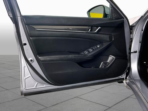 Used 2020 Honda Accord Sport image 21