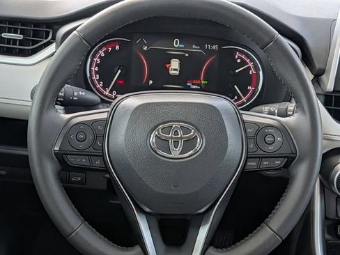 Used 2025 Toyota RAV4 XLE Premium FWD image 13