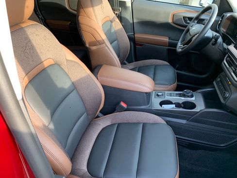 Used 2025 Ford Bronco Sport Outer Banks w/ Outer Banks Tech Package+ image 10