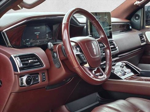 Used 2021 Lincoln Navigator L Black Label AWD/4WD image 9