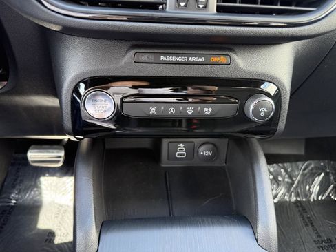 Used 2024 Ford Escape ST-Line w/ Tech Pack #1 AWD/4WD image 17