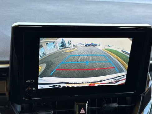 Certified 2025 Toyota Corolla LE image 22