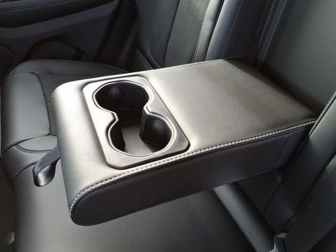 New 2026 Jeep Grand Cherokee Altitude AWD/4WD image 28