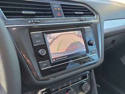 Used 2023 Volkswagen Tiguan S image 22