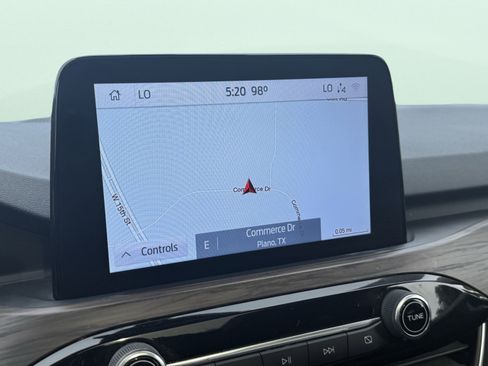 Used 2020 Ford Escape Titanium image 74