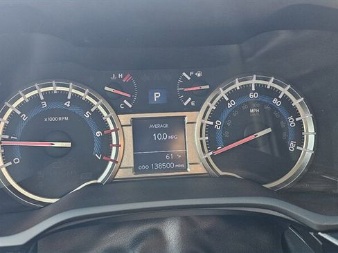 Used 2018 Toyota 4Runner SR5 image 11