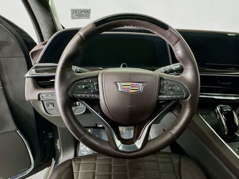 Used 2021 Cadillac Escalade Sport Platinum image 14