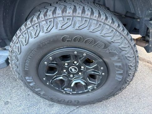 Used 2022 Ford Bronco Outer Banks w/ Sasquatch Package AWD/4WD image 12