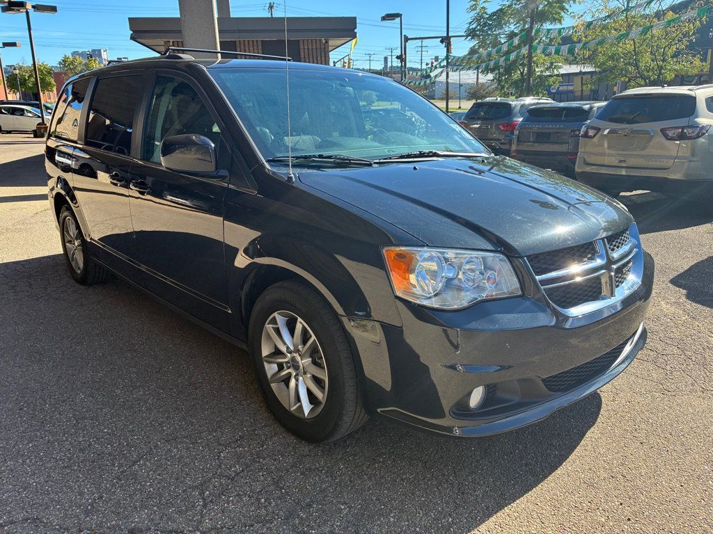 Used 2018 Dodge Grand Caravan SXT FWD image 5