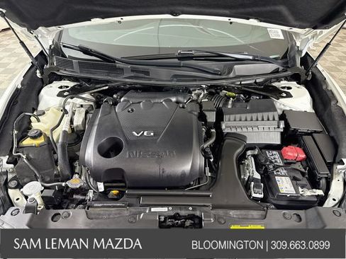 Used 2021 Nissan Maxima SR w/ Sport Mat Group FWD image 30