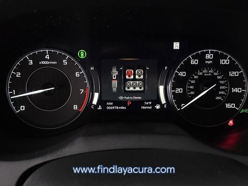Used 2024 Acura RDX SH-AWD w/ Technology Package image 25