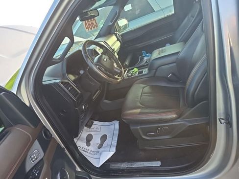 Used 2020 Ford Expedition Max King Ranch RWD image 6