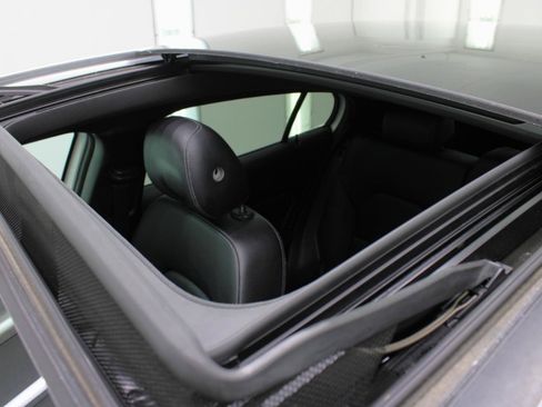 Used 2020 Mercedes-Benz GLA 250 w/ Convenience Package image 26