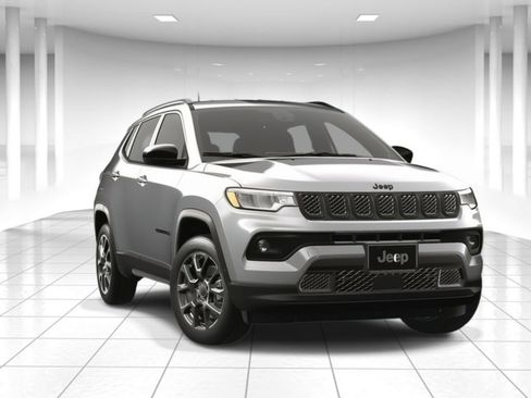 Certified 2025 Jeep Compass Latitude w/ Convenience Group image 8