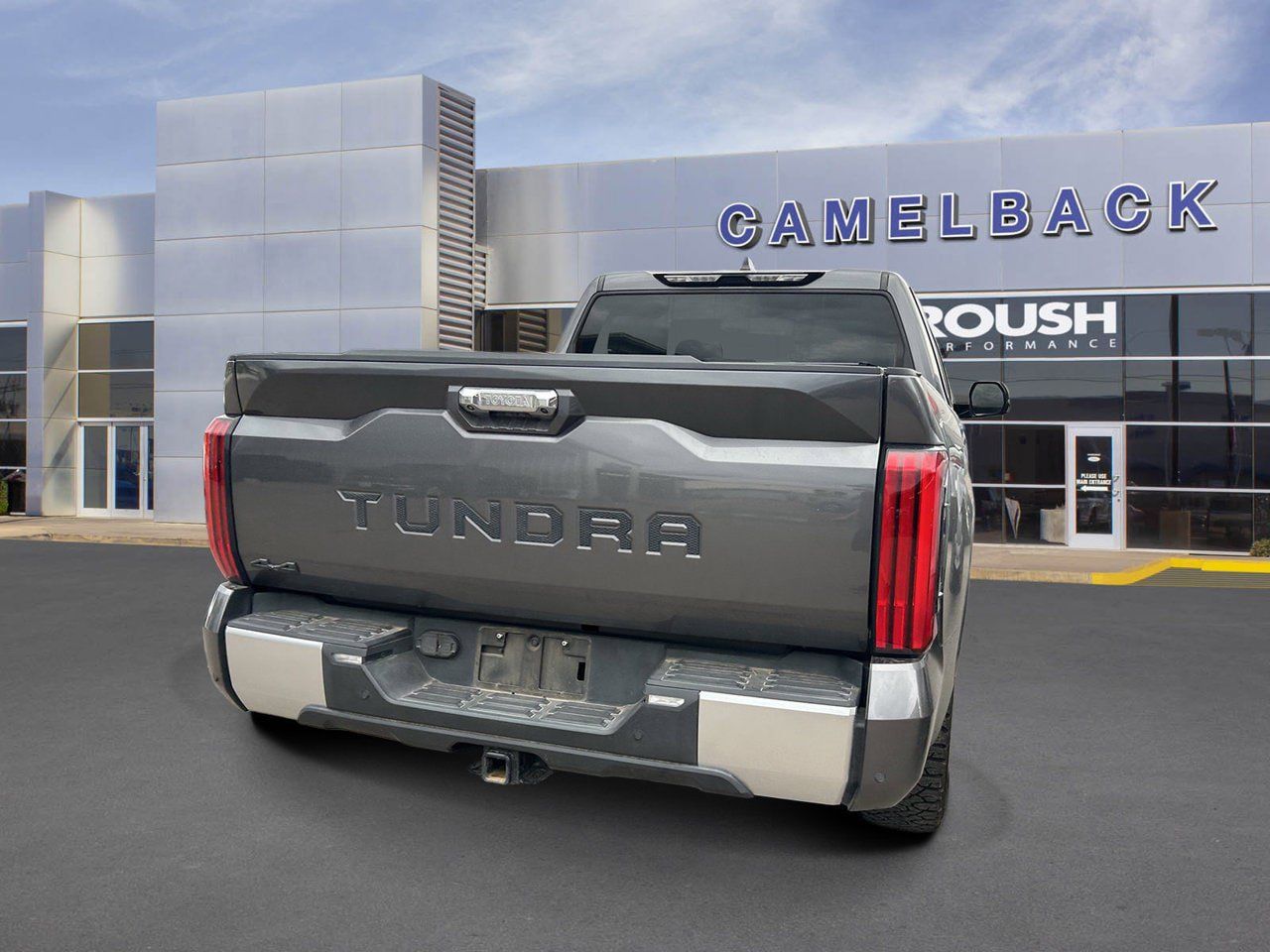 Used 2025 Toyota Tundra Limited AWD/4WD image 5