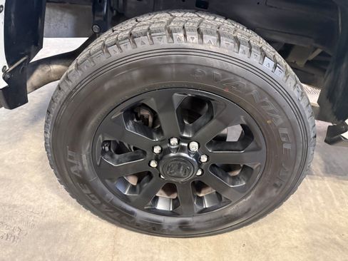 Used 2022 RAM 2500 Laramie w/ Night Edition AWD/4WD image 19