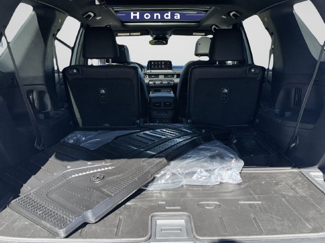 Certified 2026 Honda Pilot Black Edition image 26