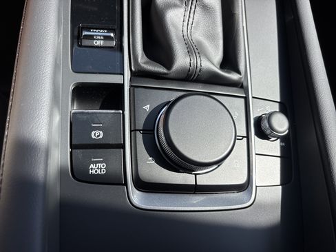 New 2026 MAZDA MAZDA3 s FWD image 35