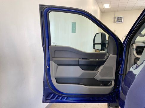 New 2026 Ford F550 4x4 Regular Cab Super Duty image 9