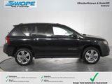 Used 2016 Jeep Compass Latitude image 3