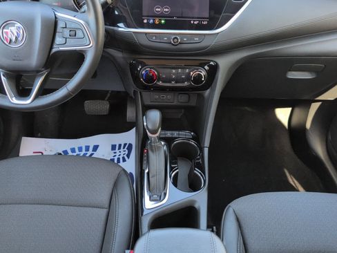 Used 2022 Buick Encore GX Preferred w/ Cold Weather Comfort Package image 17