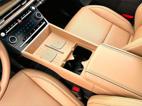 Certified 2026 Hyundai Santa Fe Calligraphy image 15