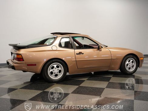 Used 1987 Porsche 944 S image 13