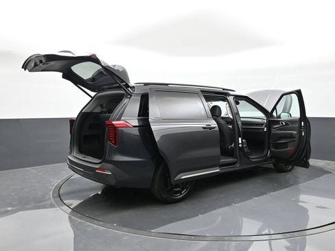 Used 2026 Kia Carnival SX Prestige FWD image 48