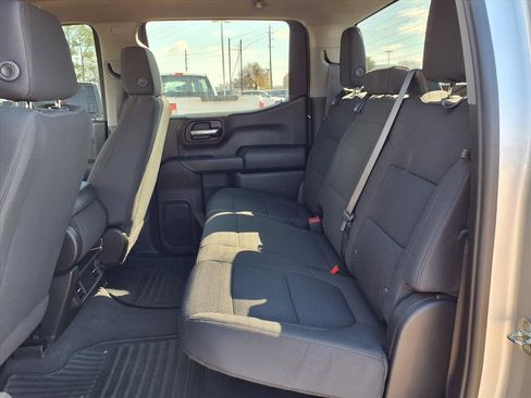 Used 2021 Chevrolet Silverado 1500 Custom image 17