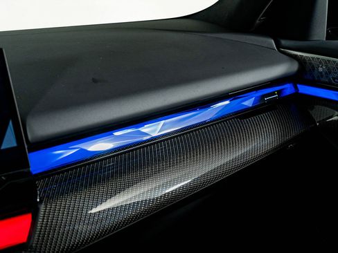 Used 2026 BMW M5 w/ Executive Package image 49