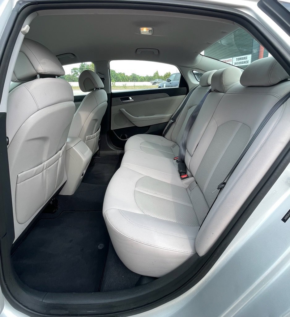 Used 2015 Hyundai Sonata SE FWD image 27
