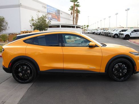 Used 2022 Ford Mustang Mach-E Select RWD image 10