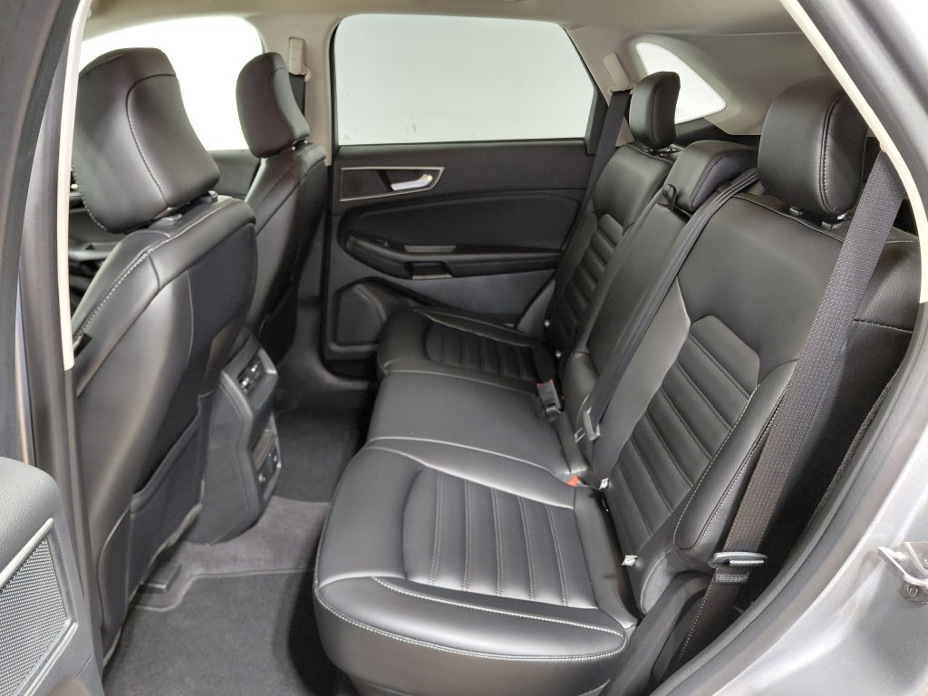 Certified 2024 Ford Edge SEL w/ Convenience Package AWD/4WD image 35